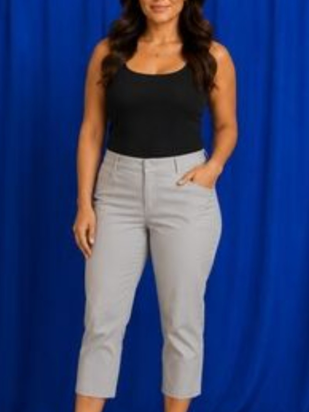212 Collection Light Gray Cropped Capri Pants